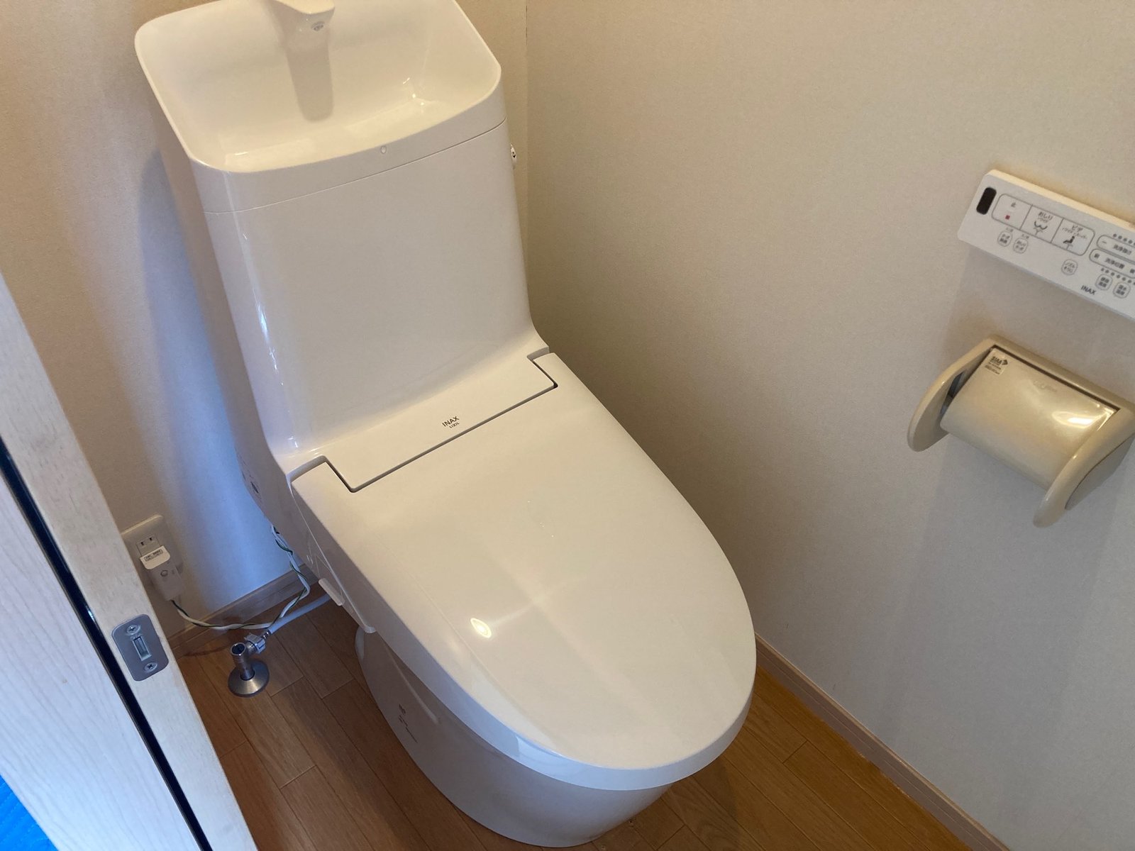 東京都練馬区でのトイレ交換工事、施工後の様子